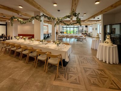 Reštaurácia 2 Reštaurácia 2